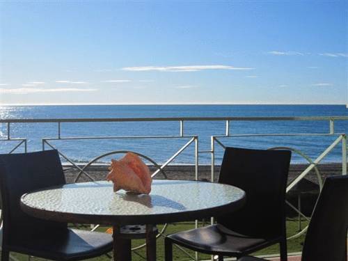 Axarquia Beach Hotel Almayate Bajo Esterno foto